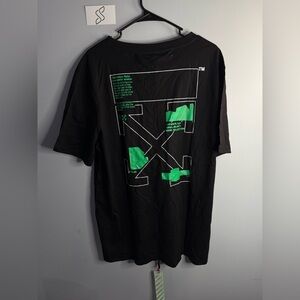 Off-White Black and Green Graphic T-Shirt